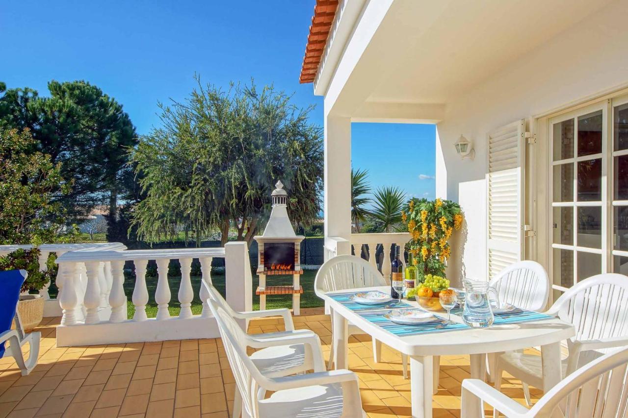 Villa Licinia Guia  Extérieur photo