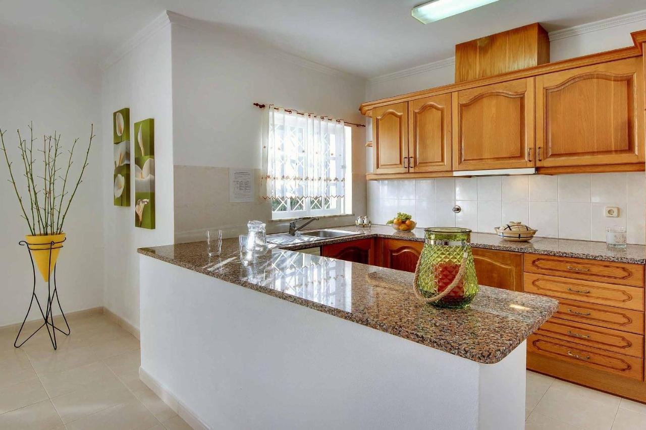 Villa Licinia Guia  Extérieur photo